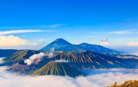 Pemandangan Taman Nasional Bromo Tengger Semeru (FOTO: bromotenggersemeru.org)